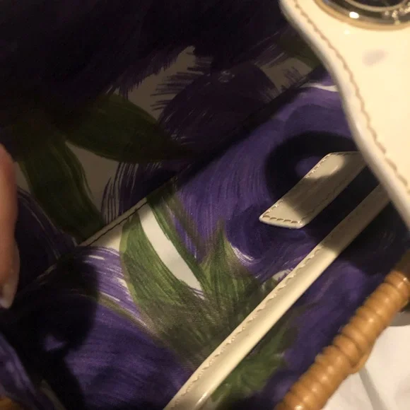 Kate spade wicker clutch EUC - Picture 2 of 14